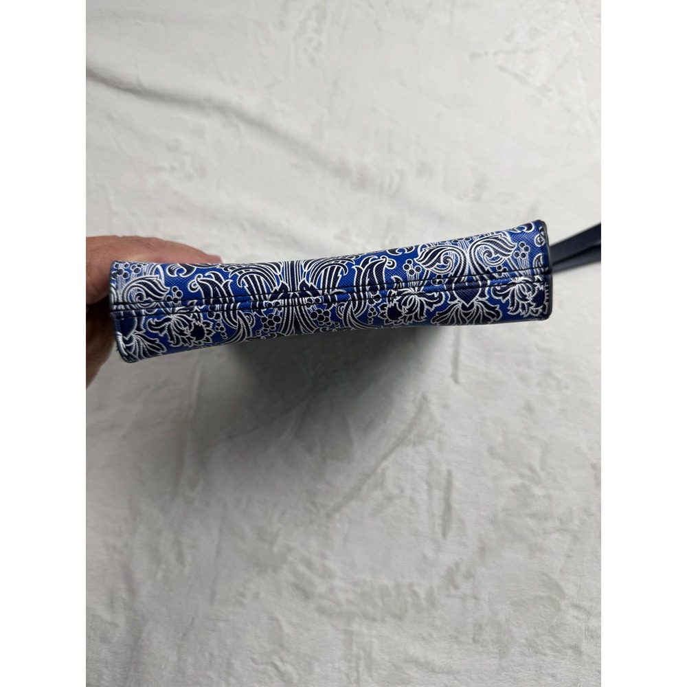 Liberty London for British Airways First Class Blue Damask Wristlet Pouch Bag - Picture 3 of 7
